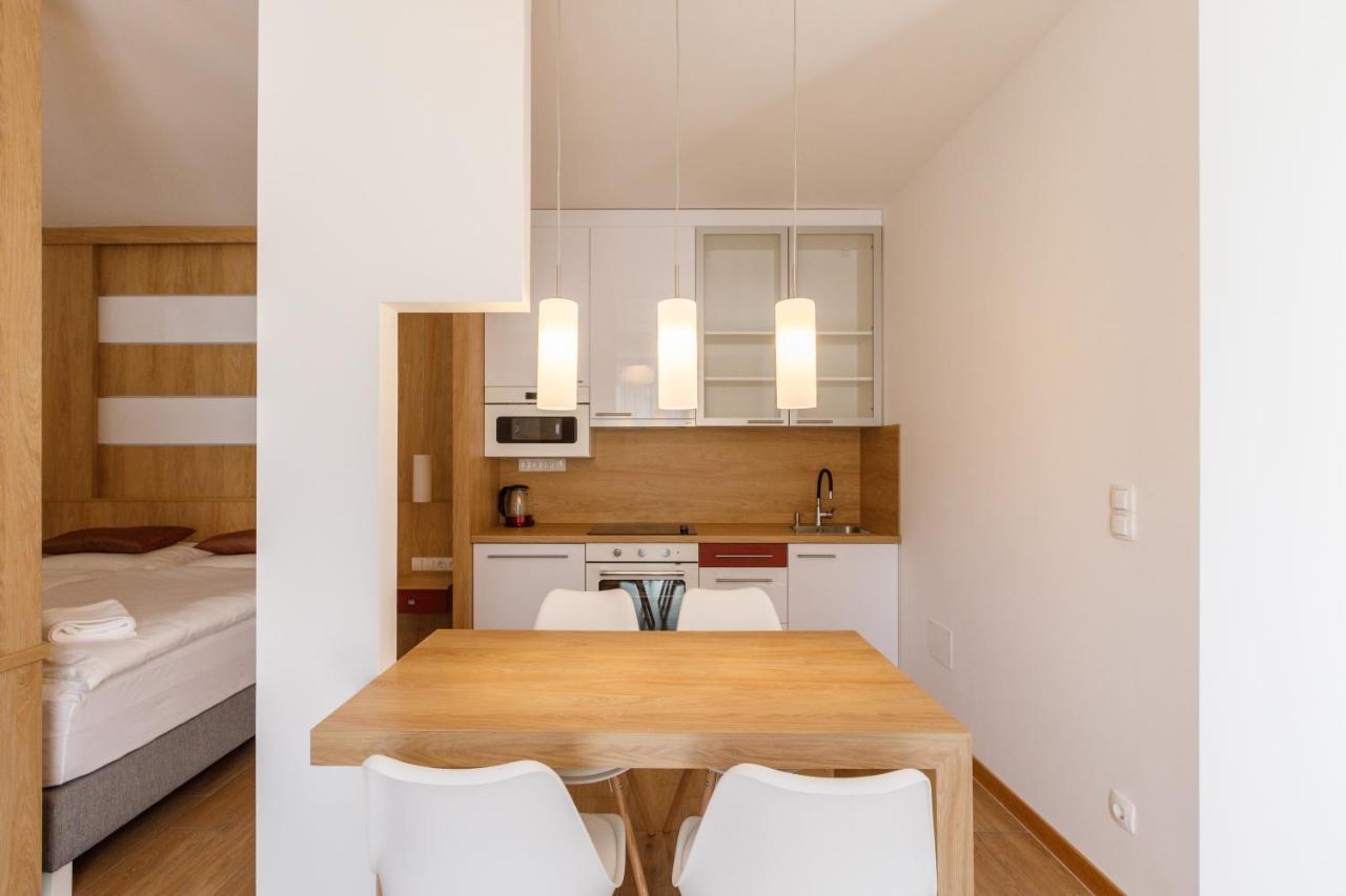 La Bella Centrum Apartmanok Piros/Sarga Хевиз Экстерьер фото